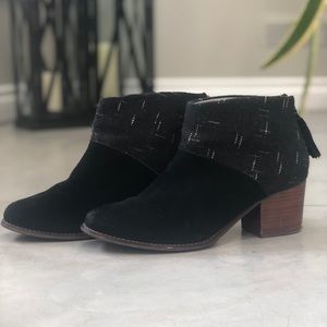 TOMS Leila Suede Booties